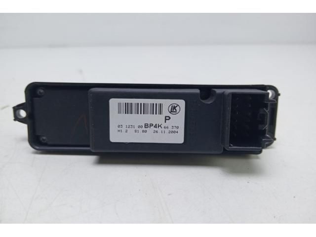 bontott MAZDA 3 Bal első Ablakemelő Kapcsoló