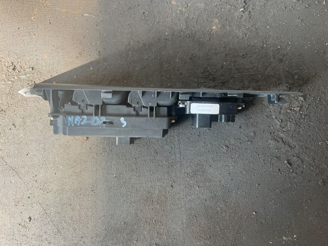 bontott MAZDA 3 Bal első Ablakemelő Kapcsoló