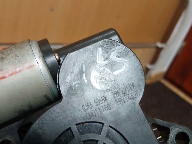 bontott MAZDA 3 Bal első Ablakemelő Motor