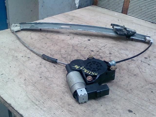 bontott MAZDA 3 Bal első Ablakemelő Szerkezet (Elektromos)