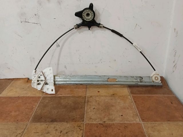 bontott MAZDA 3 Bal első Ablakemelő Szerkezet (Elektromos)