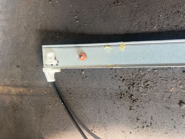 bontott MAZDA 3 Bal első Ablakemelő Szerkezet (Elektromos)