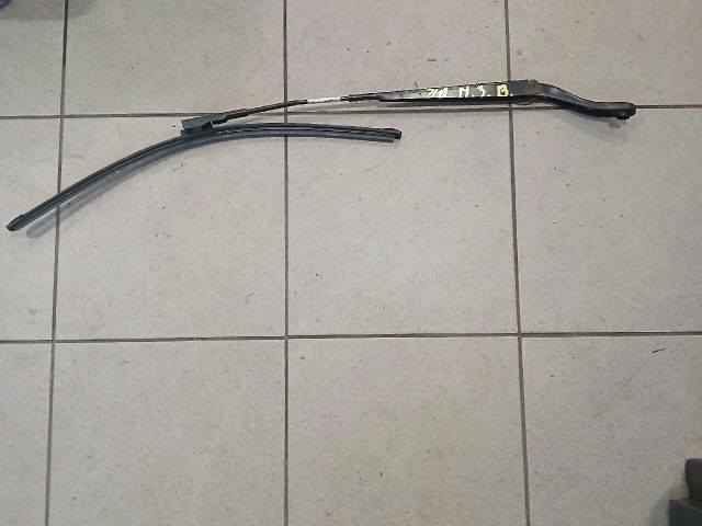 bontott MAZDA 3 Bal első Ablaktörlő Kar