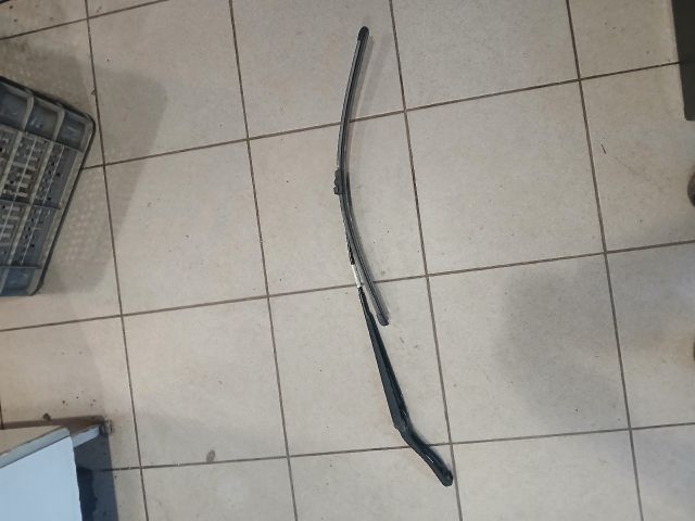 bontott MAZDA 3 Bal első Ablaktörlő Kar