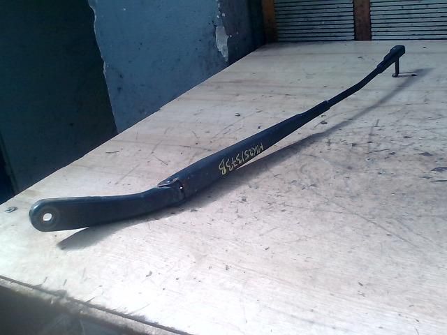 bontott MAZDA 3 Bal első Ablaktörlő Kar