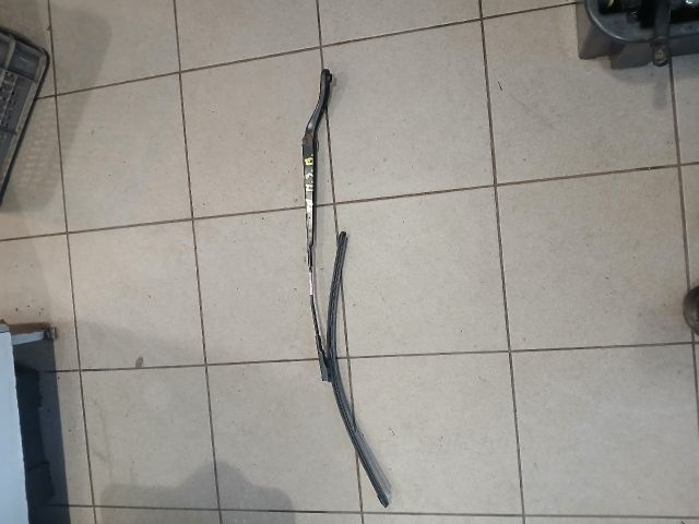 bontott MAZDA 3 Bal első Ablaktörlő Kar