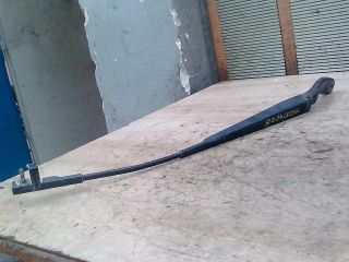 bontott MAZDA 3 Bal első Ablaktörlő Kar