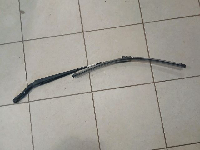 bontott MAZDA 3 Bal első Ablaktörlő Kar