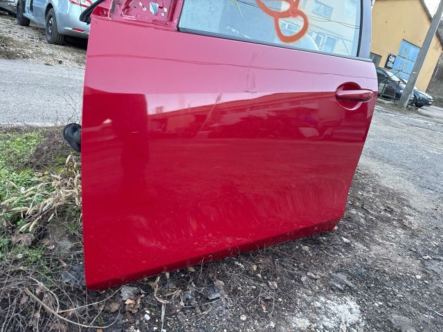 bontott MAZDA 3 Bal első Ajtó (Részeivel)