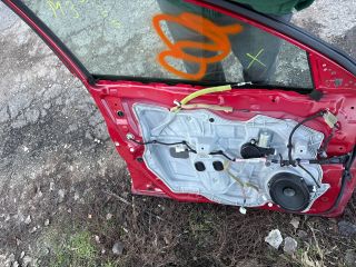 bontott MAZDA 3 Bal első Ajtó (Részeivel)