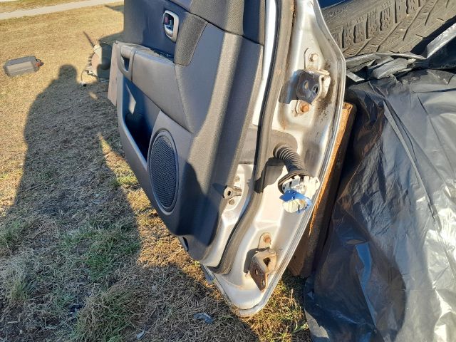 bontott MAZDA 3 Bal első Ajtó (Részeivel)