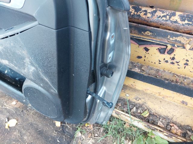 bontott MAZDA 3 Bal első Ajtó (Részeivel)