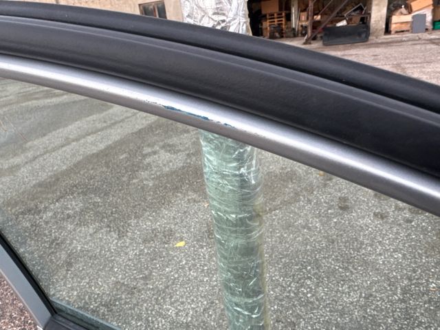 bontott MAZDA 3 Bal első Ajtó (Részeivel)