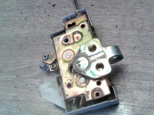 bontott MAZDA 3 Bal első Ajtózár