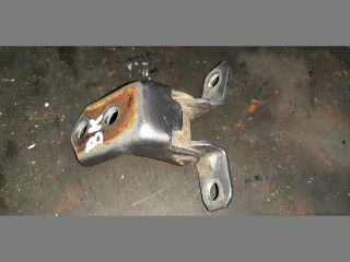 bontott MAZDA 3 Bal első Alsó Zsanér