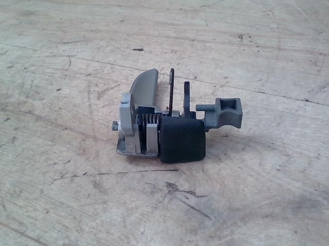 bontott MAZDA 3 Bal első Belső Kilincs