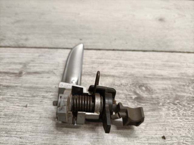 bontott MAZDA 3 Bal első Belső Kilincs