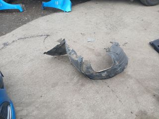 bontott MAZDA 3 Bal első Első Dobbetét (Kerékjárati, Műanyag)