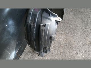 bontott MAZDA 3 Bal első Első Dobbetét (Kerékjárati, Műanyag)