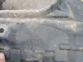 bontott MAZDA 3 Bal első Első Dobbetét (Kerékjárati, Műanyag)