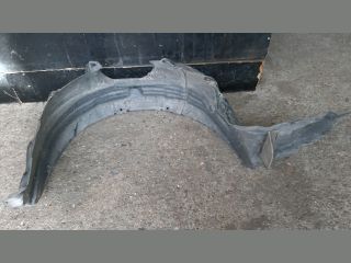 bontott MAZDA 3 Bal első Első Dobbetét (Kerékjárati, Műanyag)