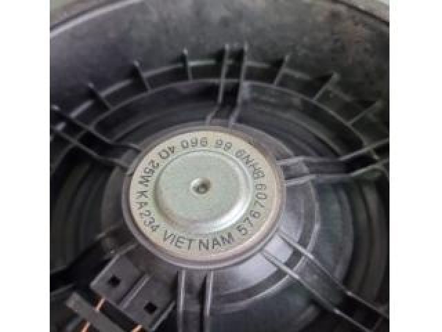 bontott MAZDA 3 Bal első Hangszóró