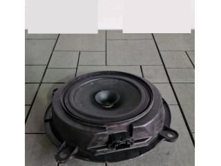 bontott MAZDA 3 Bal első Hangszóró