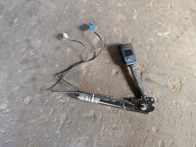 bontott MAZDA 3 Bal első Övfeszítő