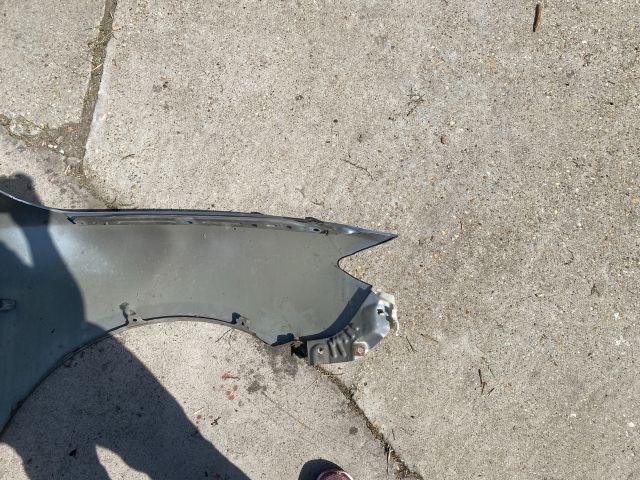 bontott MAZDA 3 Bal első Sárvédő