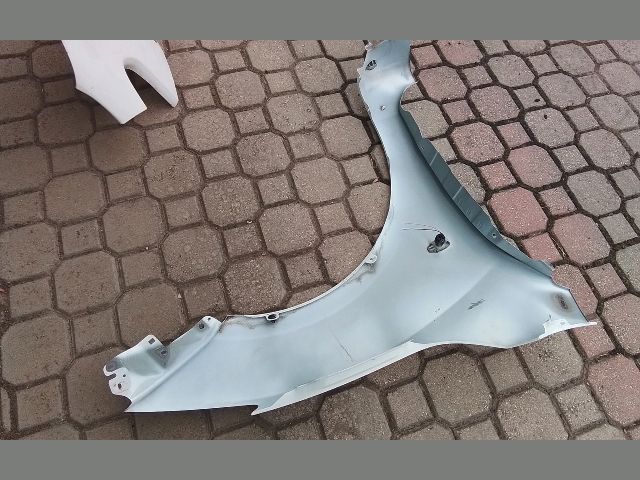 bontott MAZDA 3 Bal első Sárvédő