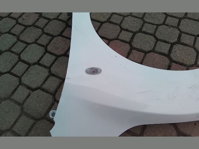 bontott MAZDA 3 Bal első Sárvédő