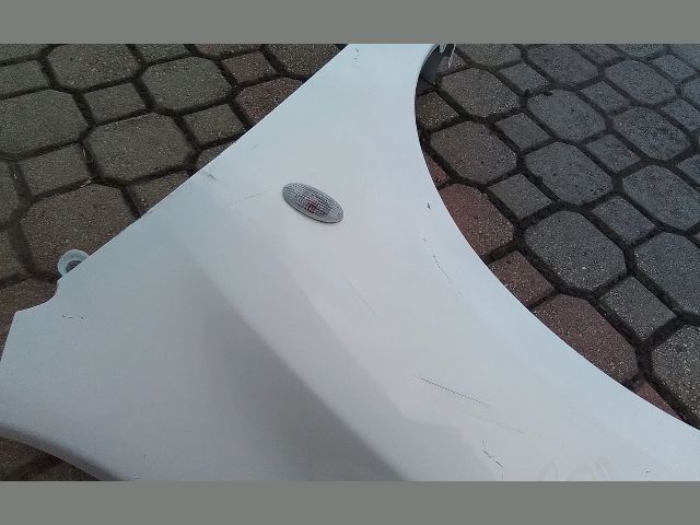 bontott MAZDA 3 Bal első Sárvédő