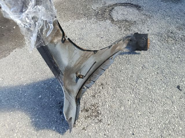 bontott MAZDA 3 Bal első Sárvédő