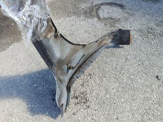 bontott MAZDA 3 Bal első Sárvédő