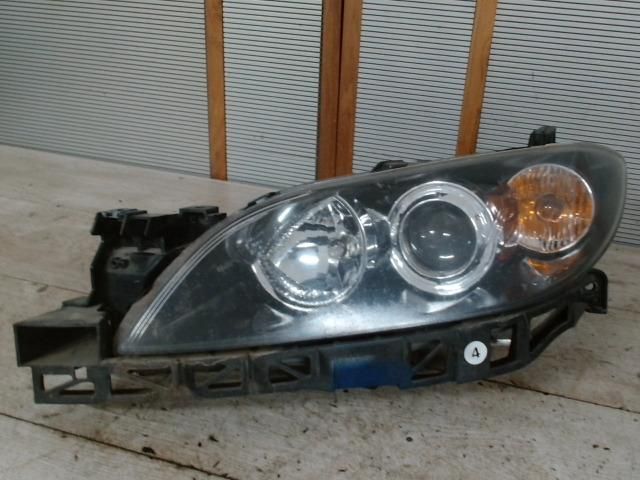 bontott MAZDA 3 Bal Fényszóró