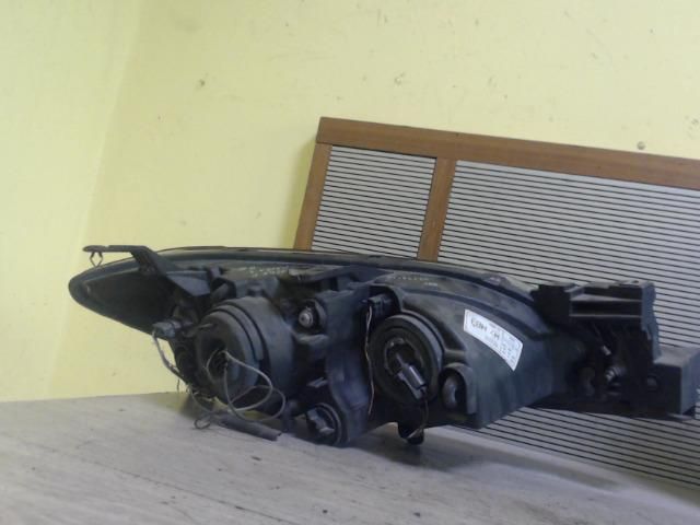 bontott MAZDA 3 Bal Fényszóró