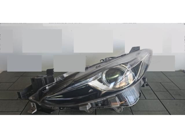 bontott MAZDA 3 Bal Fényszóró