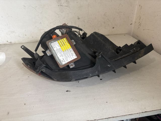 bontott MAZDA 3 Bal Fényszóró