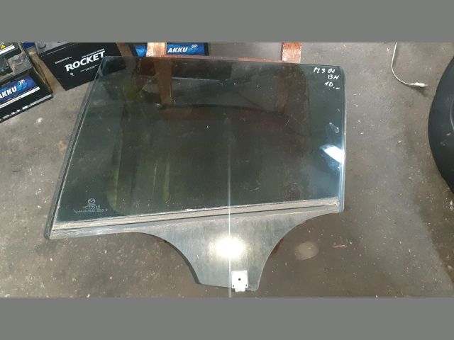 bontott MAZDA 3 Bal hátsó Ablak