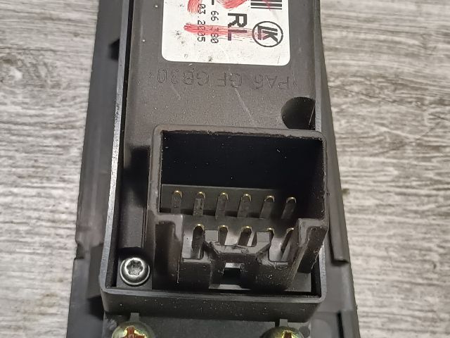 bontott MAZDA 3 Bal hátsó Ablakemelő Kapcsoló