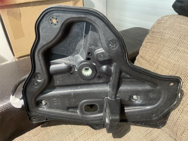 bontott MAZDA 3 Bal hátsó Ablakemelő Kapcsoló