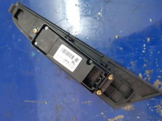 bontott MAZDA 3 Bal hátsó Ablakemelő Kapcsoló