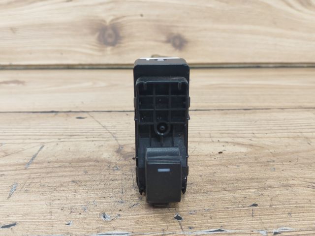 bontott MAZDA 3 Bal hátsó Ablakemelő Kapcsoló