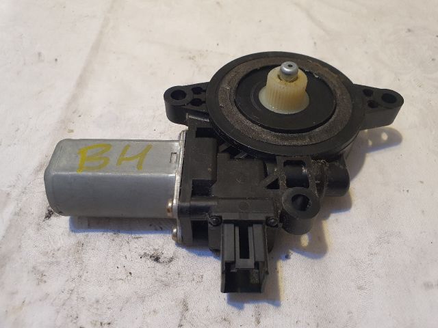 bontott MAZDA 3 Bal hátsó Ablakemelő Motor