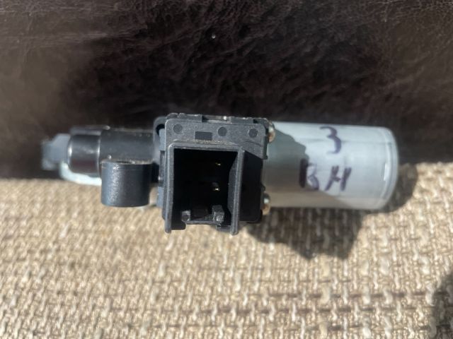 bontott MAZDA 3 Bal hátsó Ablakemelő Motor