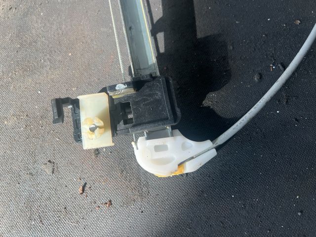 bontott MAZDA 3 Bal hátsó Ablakemelő Szerkezet (Elektromos)