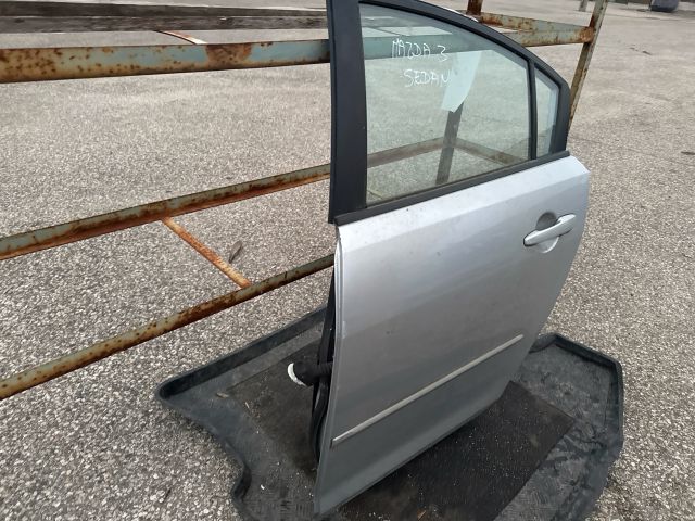 bontott MAZDA 3 Bal hátsó Ajtó (Részeivel)