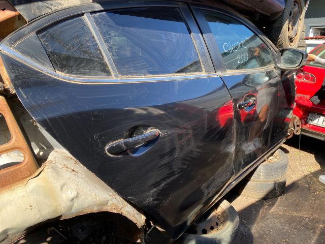 bontott MAZDA 3 Bal hátsó Ajtó (Üres lemez)