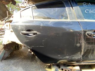 bontott MAZDA 3 Bal hátsó Ajtó (Üres lemez)