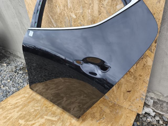 bontott MAZDA 3 Bal hátsó Ajtó (Üres lemez)